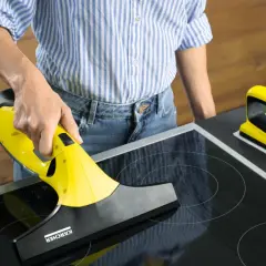Płyn do myjki do okien: DIY czy Kärcher? Sekret szyb bez smug