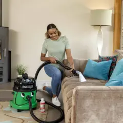 Numatic George czy Karcher - który odkurzacz lepiej spełni Twoje oczekiwania?
