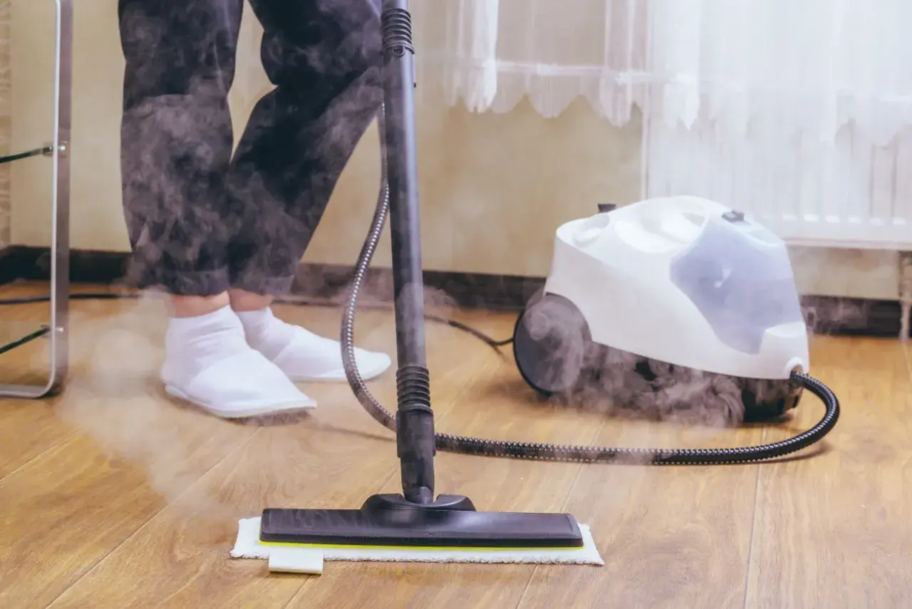Jaka myjka parowa? Poradnik eksperta: Czysty dom bez chemii