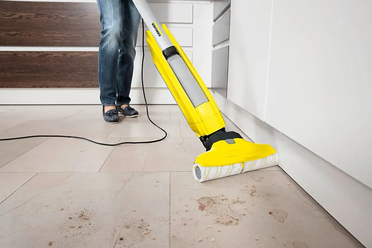 Mop parowy na panelach laminowanych